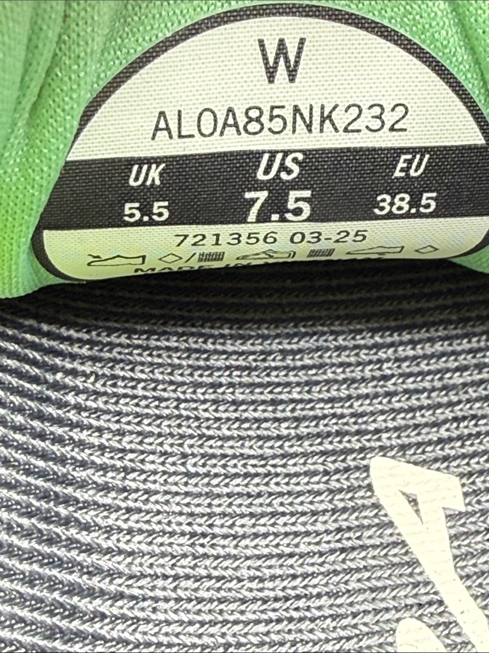 Altra OLYMPUS 6 women’s 7.5 White trail shoes with Lime & Mint Accents S1 - Picture 6 of 6